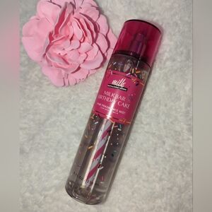 Bath & Body Works Milk Bar Birthday Cake Fragrance Mist - Pink Limited Edition
